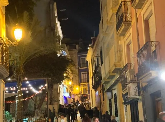 Del Ayuntamiento Апартаменты